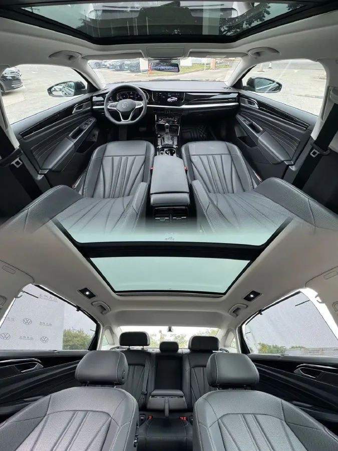 2024 Volkswagen Passat 2.0T 220HP L4 7DCT,autocango,china used car exporter,china ev exporter,chinese used car exporter,chinese used ev exporter