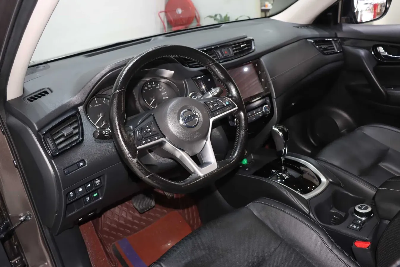 2020 Nissan X-Trail 2.5L 186HP L4 CVT,autocango,china used car exporter,china ev exporter,chinese used car exporter,chinese used ev exporter