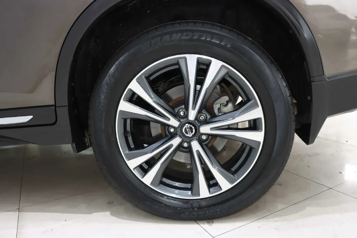 2020 Nissan X-Trail 2.5L 186HP L4 CVT,autocango,china used car exporter,china ev exporter,chinese used car exporter,chinese used ev exporter