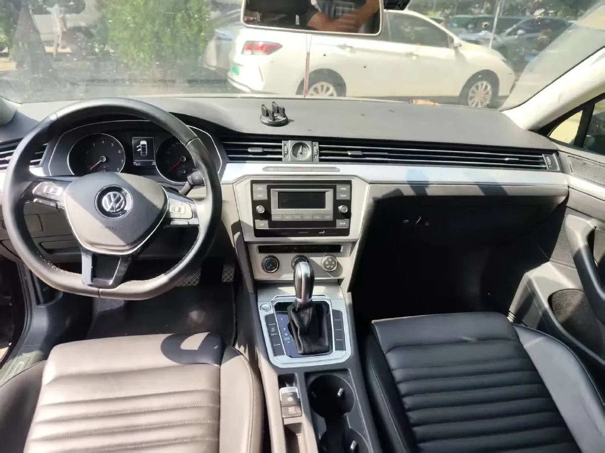 2019 Citroen C6 1.6T 170HP L4 6AT,autocango,china used car exporter,china ev exporter,chinese used car exporter,chinese used ev exporter