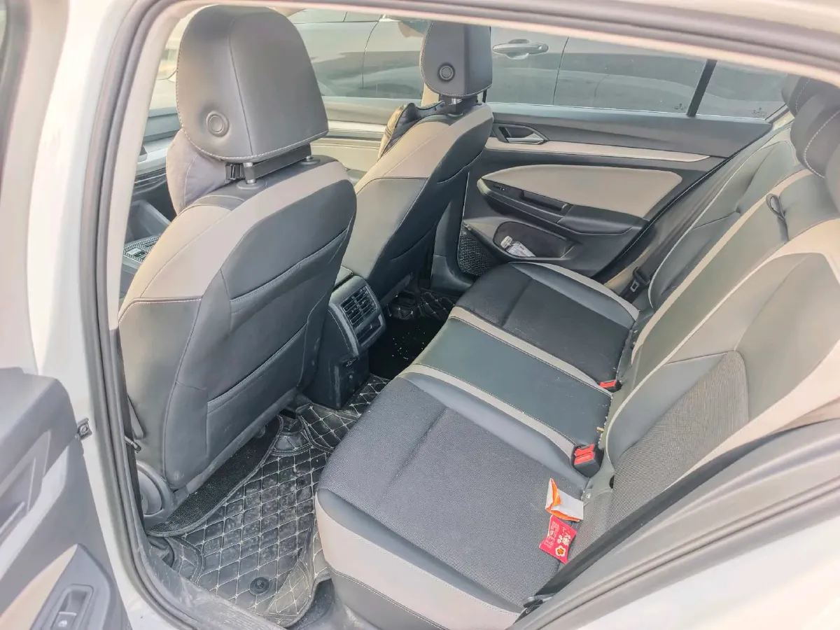 2021 Volkswagen Golf 1.4T 150HP L4 7DCT,autocango,china used car exporter,china ev exporter,chinese used car exporter,chinese used ev exporter