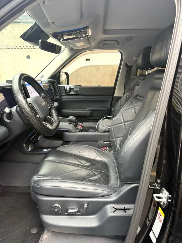 2023 FangChengBao Bao 5 1.5T 194HP L4 E-CVT PHEV 31.8KWH,autocango,china used car exporter,china ev exporter,chinese used car exporter,chinese used ev exporter