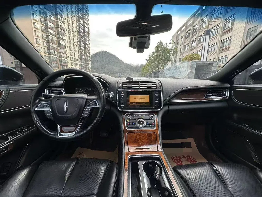 2018 Lincoln Continental 2.0T 261HP L4 6AT,autocango,china used car exporter,china ev exporter,chinese used car exporter,chinese used ev exporter