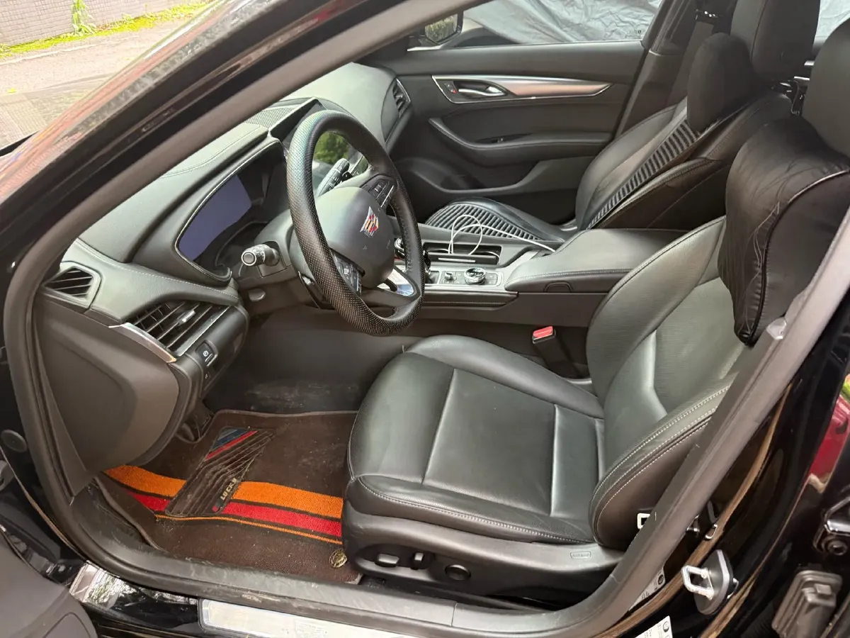 2023 Cadillac CT5 2.0T 237HP L4 10AT,autocango,china used car exporter,china ev exporter,chinese used car exporter,chinese used ev exporter