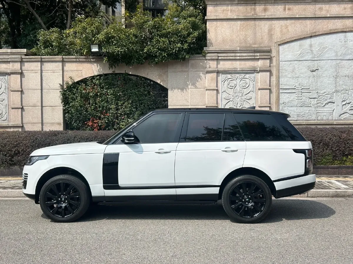 2016 Land Rover Range Rover Evoque 2.0T 241HP L4 9AT,autocango,china used car exporter,china ev exporter,chinese used car exporter,chinese used ev exporter