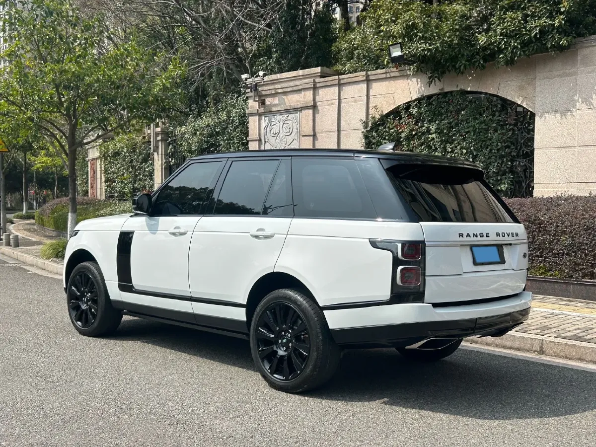 2016 Land Rover Range Rover Evoque 2.0T 241HP L4 9AT,autocango,china used car exporter,china ev exporter,chinese used car exporter,chinese used ev exporter