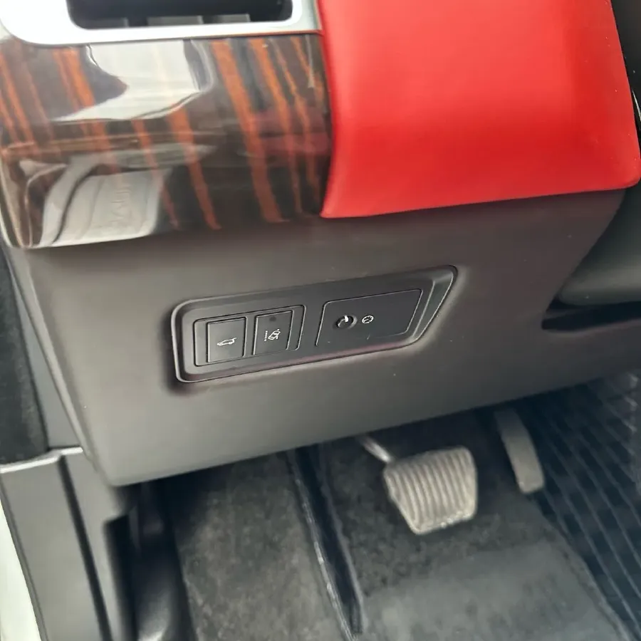 2016 Land Rover Range Rover Evoque 2.0T 241HP L4 9AT,autocango,china used car exporter,china ev exporter,chinese used car exporter,chinese used ev exporter