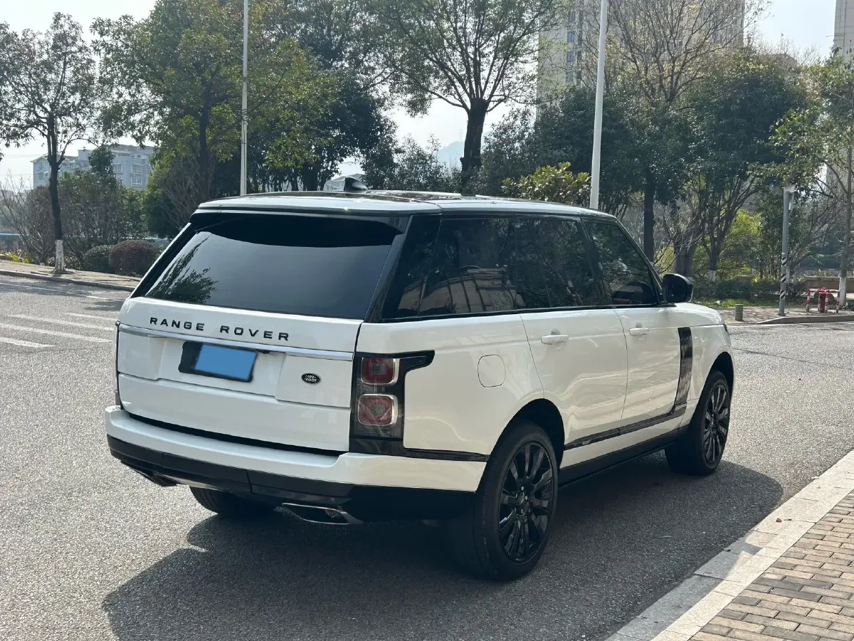 2016 Land Rover Range Rover Evoque 2.0T 241HP L4 9AT,autocango,china used car exporter,china ev exporter,chinese used car exporter,chinese used ev exporter
