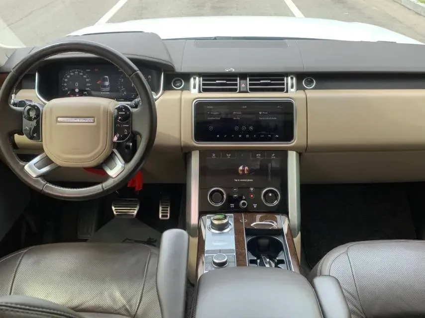 2021 Land Rover Range Rover 3.0T 400HP L6 8AT,autocango,china used car exporter,china ev exporter,chinese used car exporter,chinese used ev exporter