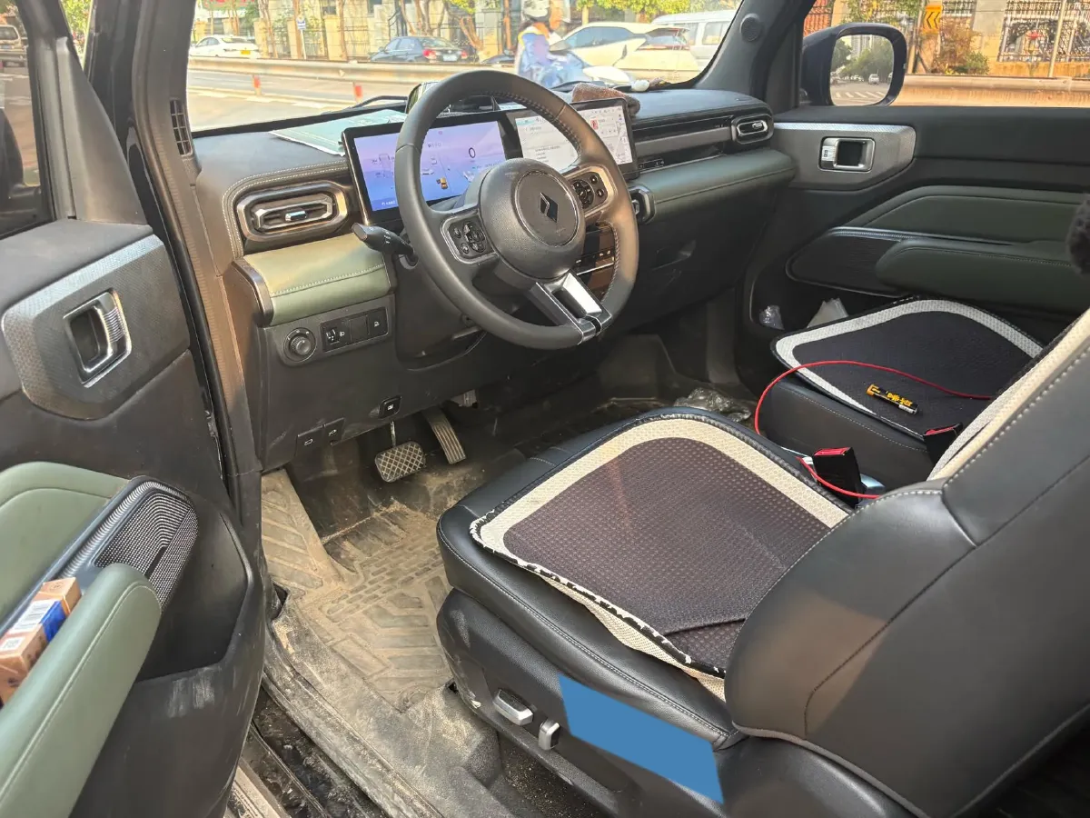 2023 BaoJun Yep BEV 28.1KWH,autocango,china used car exporter,china ev exporter,chinese used car exporter,chinese used ev exporter