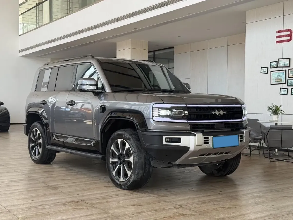 2023 FangChengBao Bao 5 1.5T 194HP L4 E-CVT PHEV 31.8KWH,autocango,china used car exporter,china ev exporter,chinese used car exporter,chinese used ev exporter