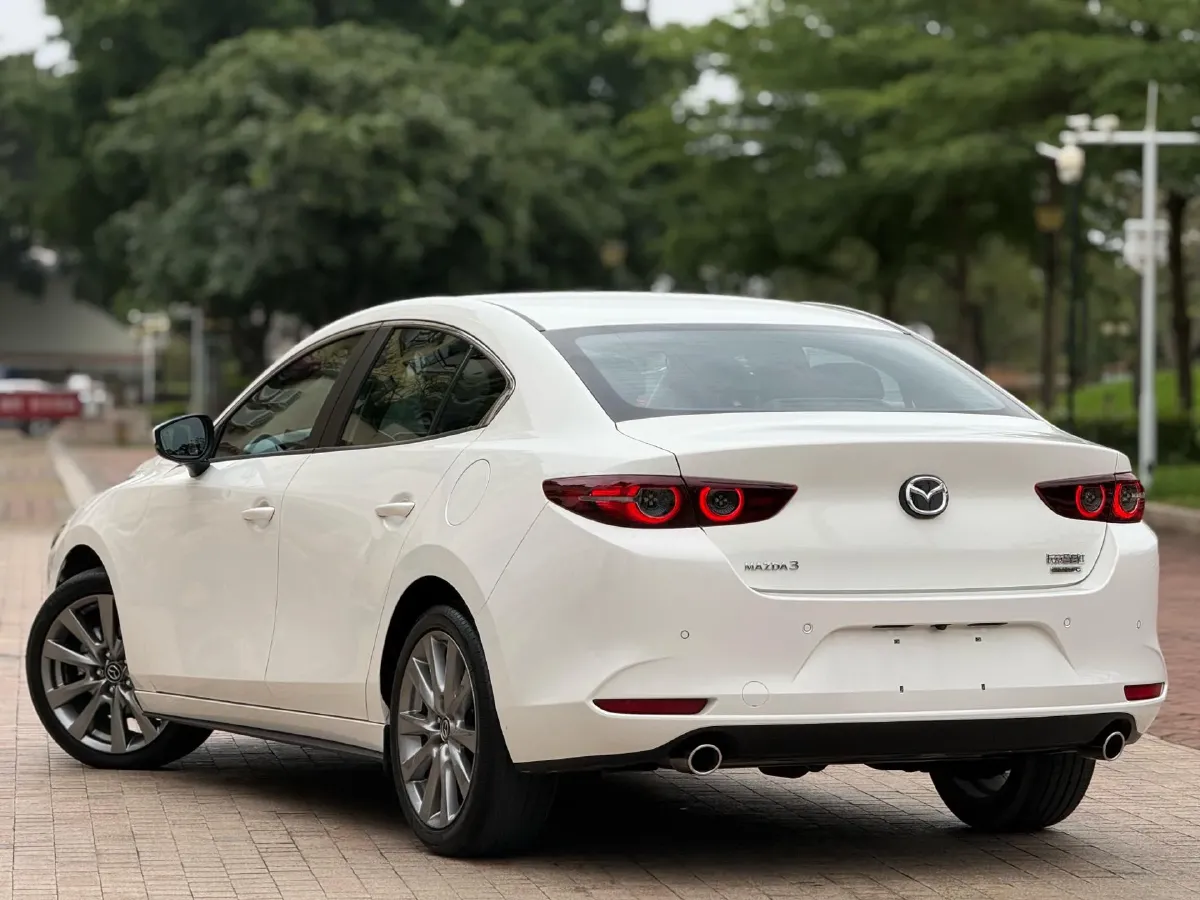 2022 Mazda 3 Axela 2.0L 158HP L4 6AT,autocango,china used car exporter,china ev exporter,chinese used car exporter,chinese used ev exporter