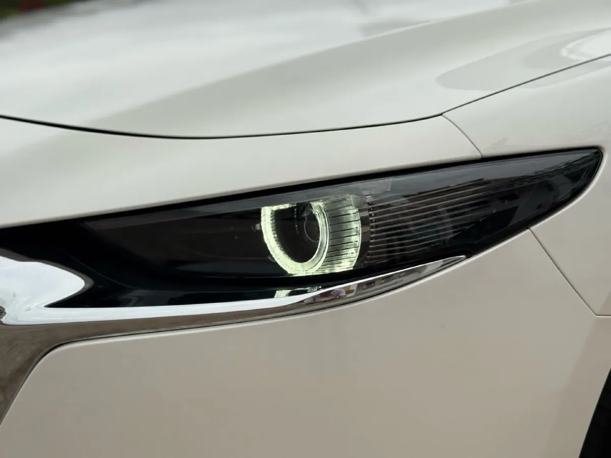 2022 Mazda 3 Axela 2.0L 158HP L4 6AT,autocango,china used car exporter,china ev exporter,chinese used car exporter,chinese used ev exporter