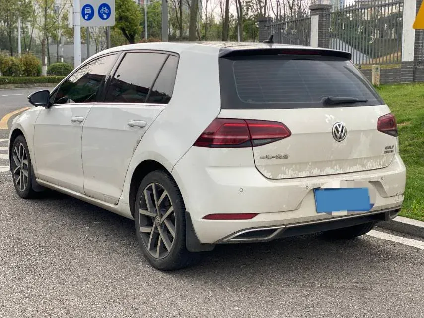 2020 Volkswagen Golf 1.4T 150HP L4 7DCT,autocango,china used car exporter,china ev exporter,chinese used car exporter,chinese used ev exporter