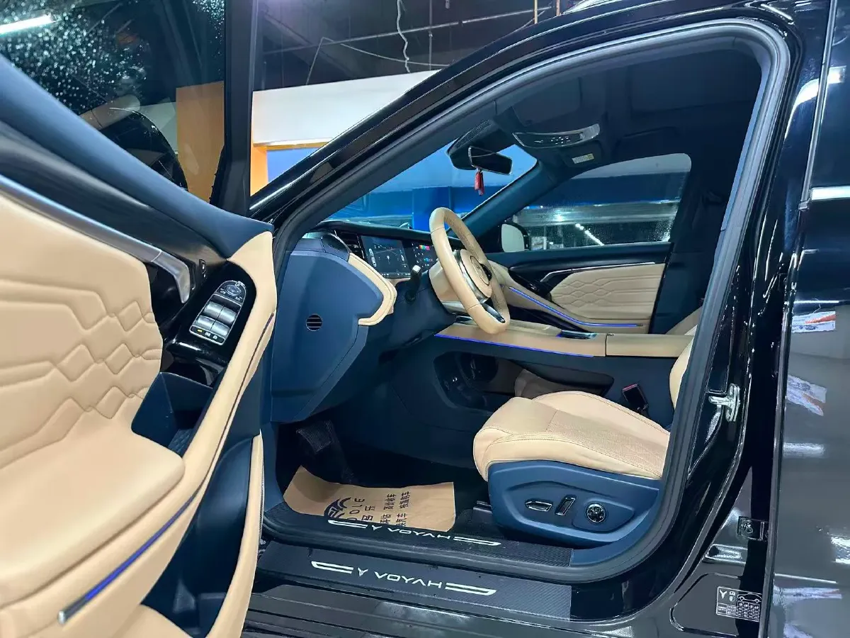 2024 Voyah FREE 1.5T 150HP L4 REEV 39.2KWH,autocango,china used car exporter,china ev exporter,chinese used car exporter,chinese used ev exporter