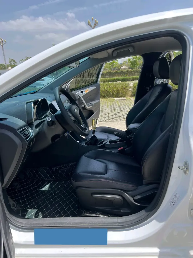 2018 Chery Arrizo 5 1.5L 116HP L4 5MT,autocango,china used car exporter,china ev exporter,chinese used car exporter,chinese used ev exporter