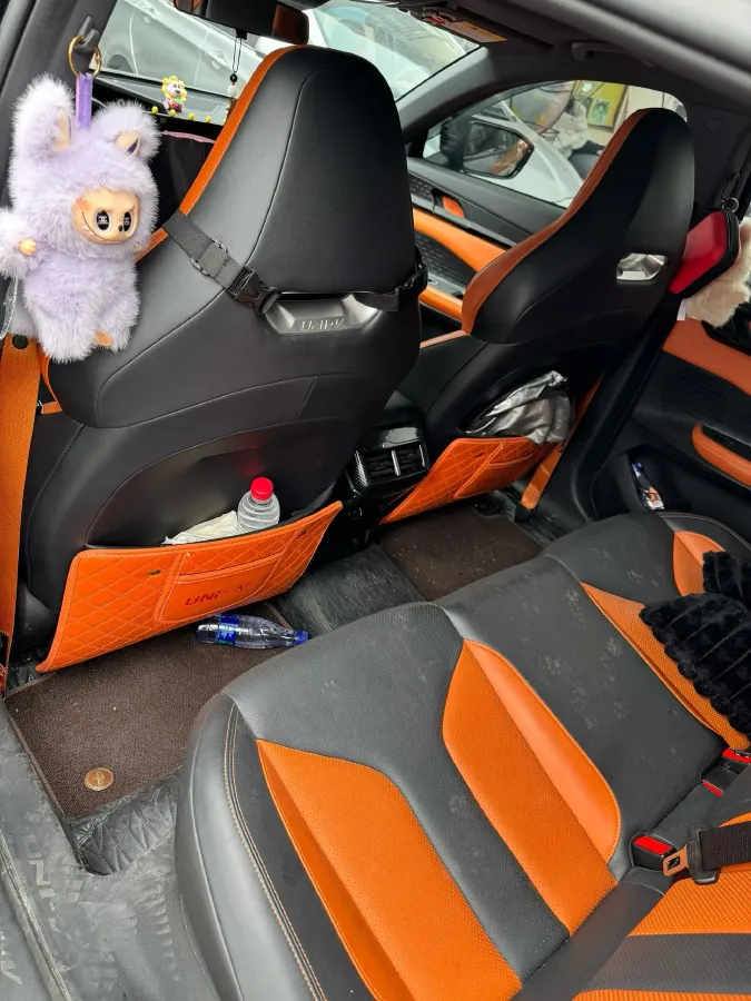 2023 ChangAn UNI-V 1.5T 188HP L4 7DCT,autocango,china used car exporter,china ev exporter,chinese used car exporter,chinese used ev exporter