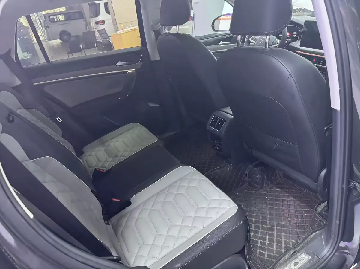 2023 Volkswagen Tayron 1.5T 160HP L4 7DCT,autocango,china used car exporter,china ev exporter,chinese used car exporter,chinese used ev exporter