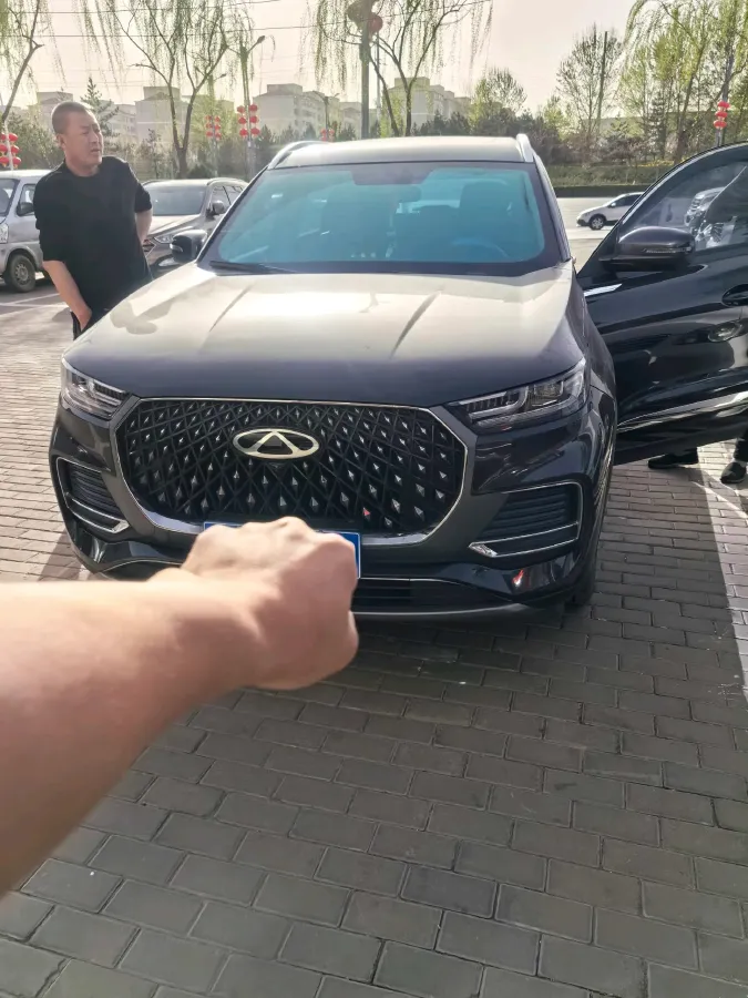 2024 Chery Tiggo 8 Plus 1.6T 197HP L4 7DCT,autocango,china used car exporter,china ev exporter,chinese used car exporter,chinese used ev exporter