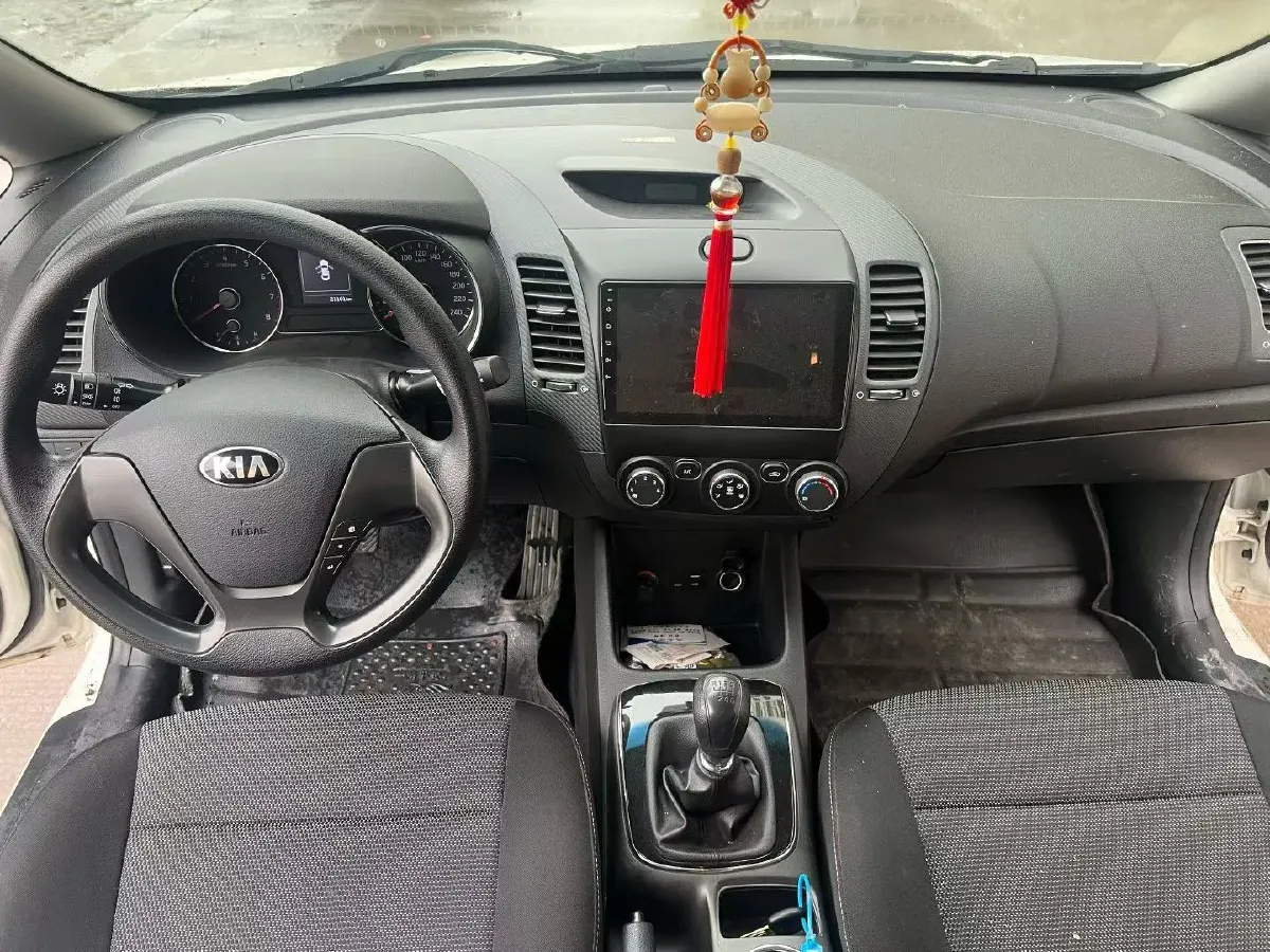 2016 Kia K3 1.6L 128HP L4 6MT,autocango,china used car exporter,china ev exporter,chinese used car exporter,chinese used ev exporter