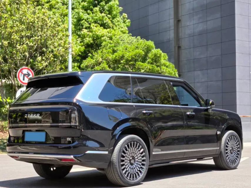 2025 Zeekr 9X 2.0T 279HP L4 1DHT PHEV,autocango,china used car exporter,china ev exporter,chinese used car exporter,chinese used ev exporter