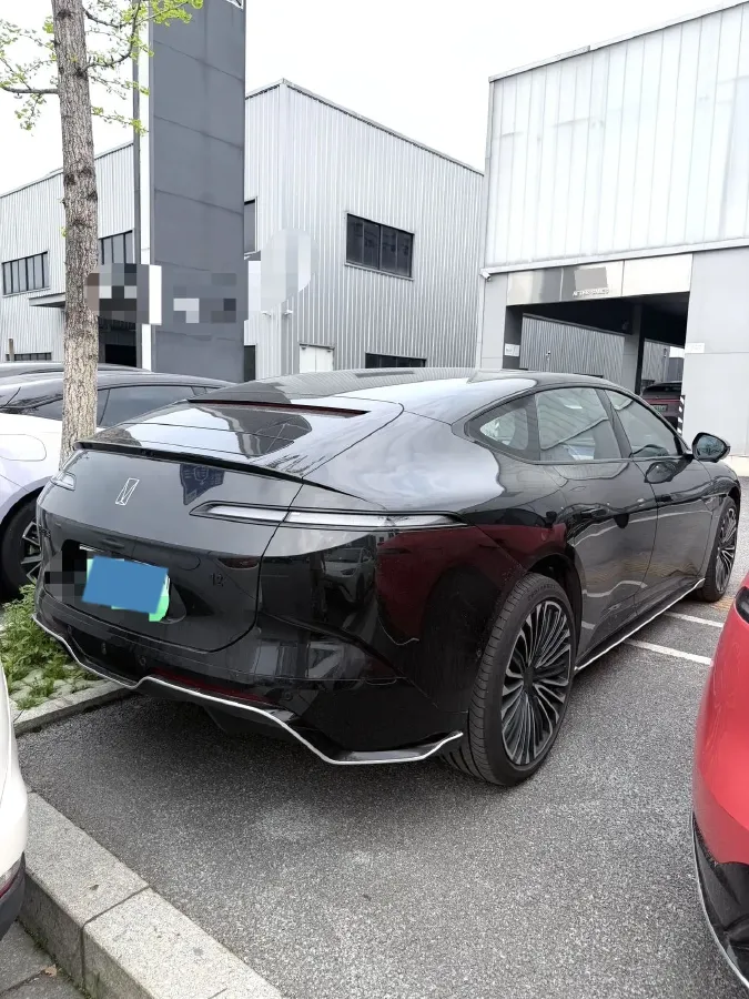 2025 Avatr 12 BEV,autocango,china used car exporter,china ev exporter,chinese used car exporter,chinese used ev exporter