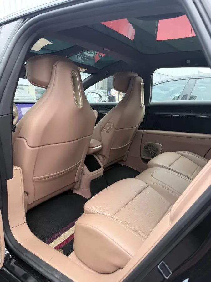 2025 Avatr 12 BEV,autocango,china used car exporter,china ev exporter,chinese used car exporter,chinese used ev exporter