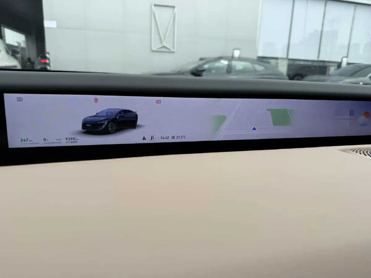 2025 Avatr 12 BEV,autocango,china used car exporter,china ev exporter,chinese used car exporter,chinese used ev exporter