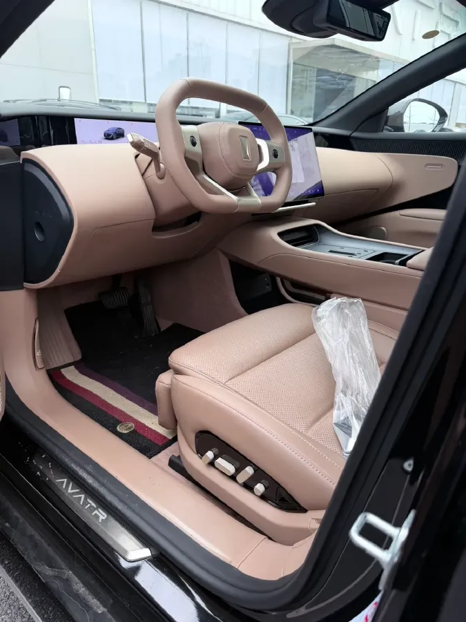 2025 Avatr 12 BEV,autocango,china used car exporter,china ev exporter,chinese used car exporter,chinese used ev exporter