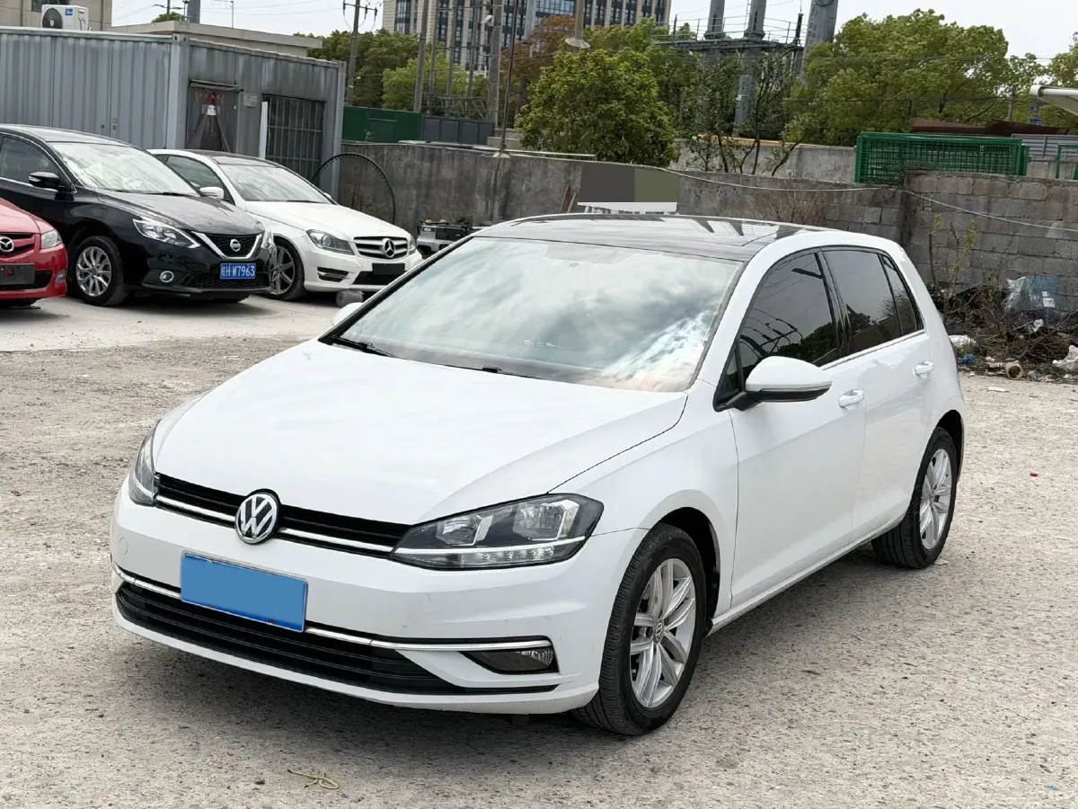 2018 Volkswagen Golf 1.6L 110HP L4 6AT,autocango,china used car exporter,china ev exporter,chinese used car exporter,chinese used ev exporter
