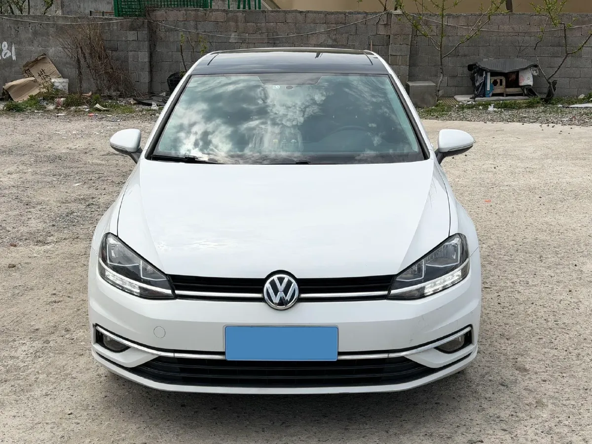 2018 Volkswagen Golf 1.6L 110HP L4 6AT,autocango,china used car exporter,china ev exporter,chinese used car exporter,chinese used ev exporter
