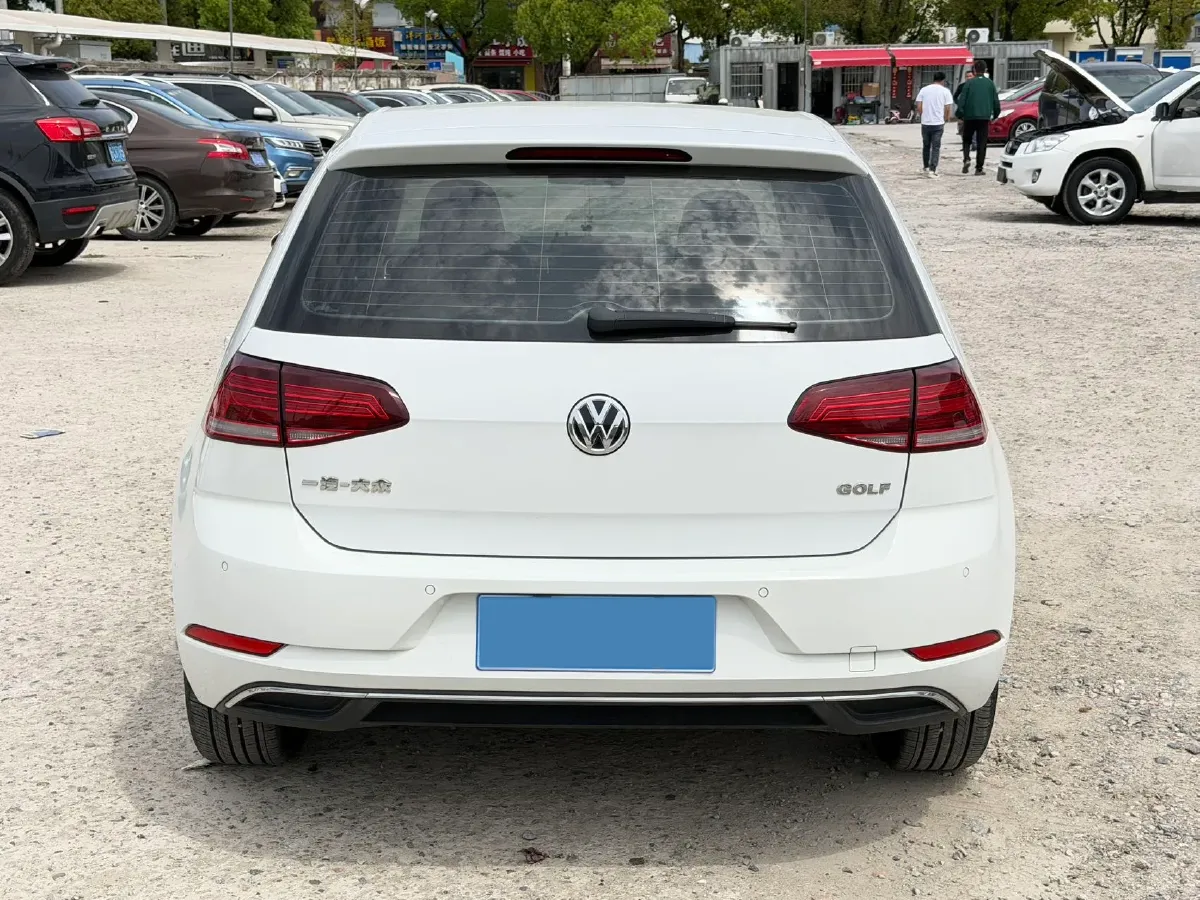 2018 Volkswagen Golf 1.6L 110HP L4 6AT,autocango,china used car exporter,china ev exporter,chinese used car exporter,chinese used ev exporter