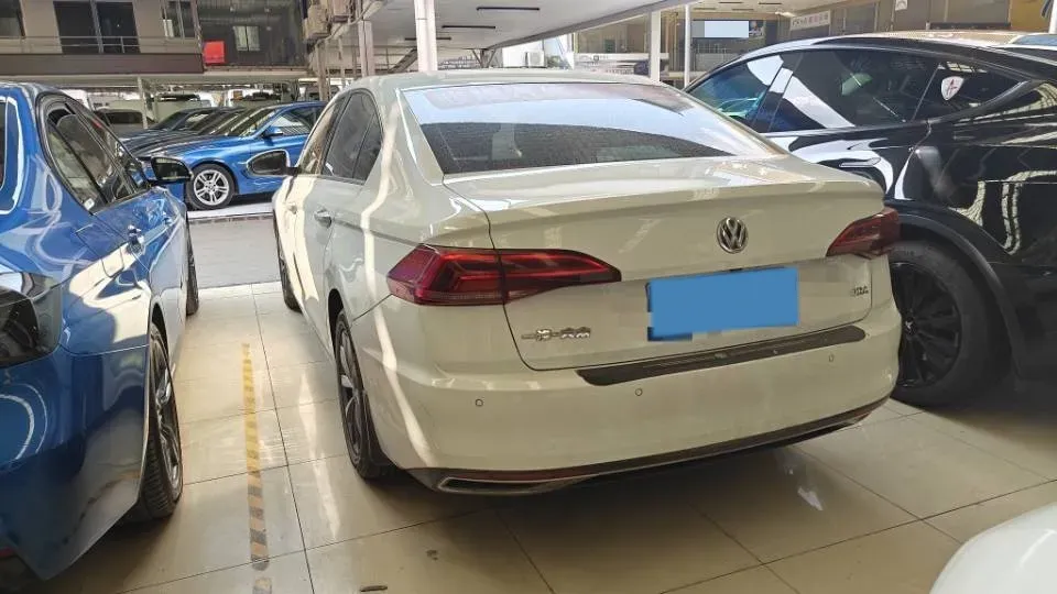 2020 Volkswagen Bora 1.5L 113HP L4 6AT,autocango,china used car exporter,china ev exporter,chinese used car exporter,chinese used ev exporter
