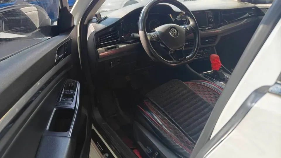 2020 Volkswagen Bora 1.5L 113HP L4 6AT,autocango,china used car exporter,china ev exporter,chinese used car exporter,chinese used ev exporter