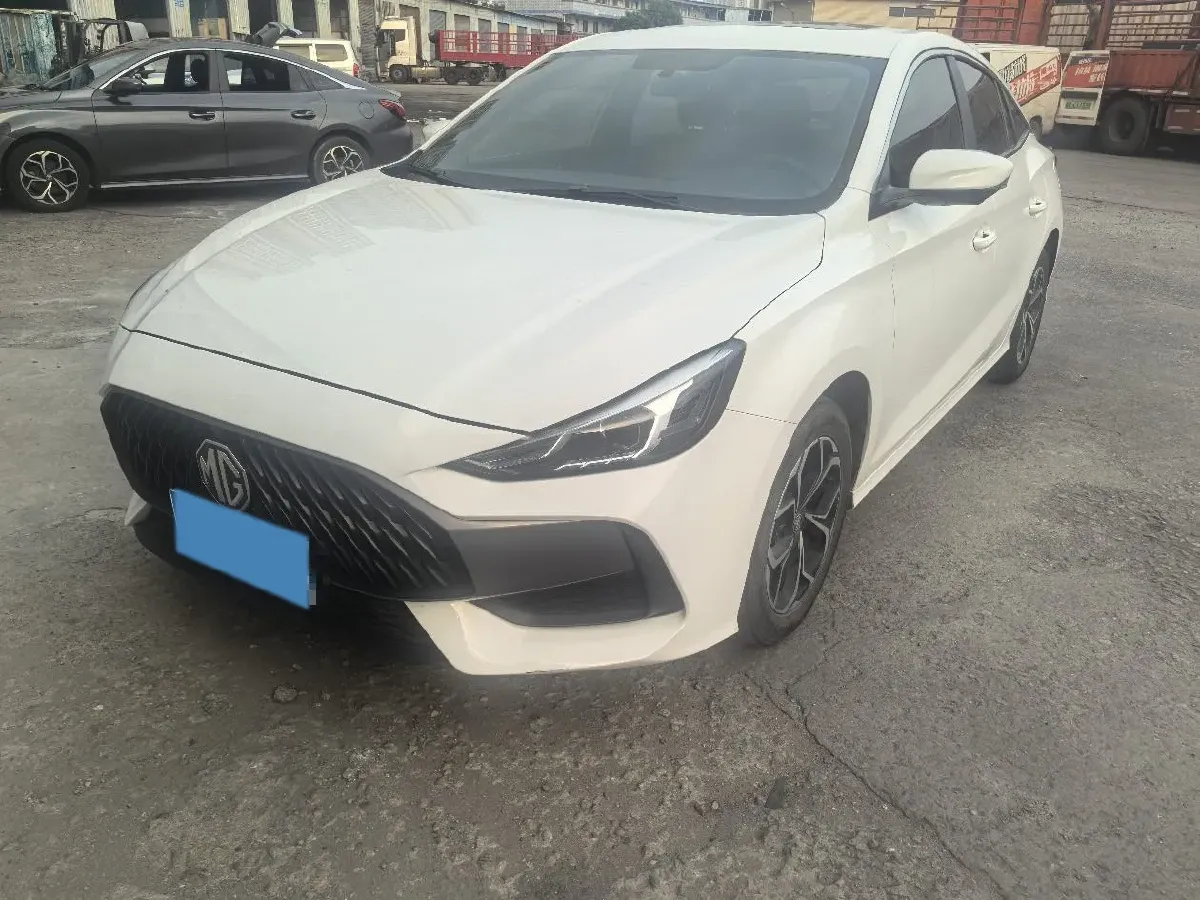 2022 MG 5 1.5L 120HP L4 CVT,autocango,china used car exporter,china ev exporter,chinese used car exporter,chinese used ev exporter