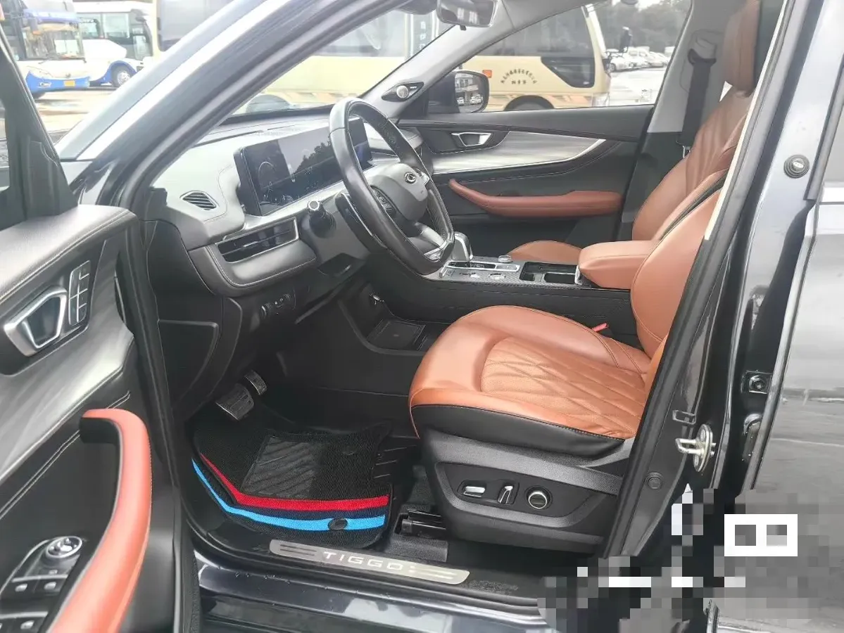 2021 Chery Tiggo 8 Plus 1.6T 197HP L4 7DCT,autocango,china used car exporter,china ev exporter,chinese used car exporter,chinese used ev exporter