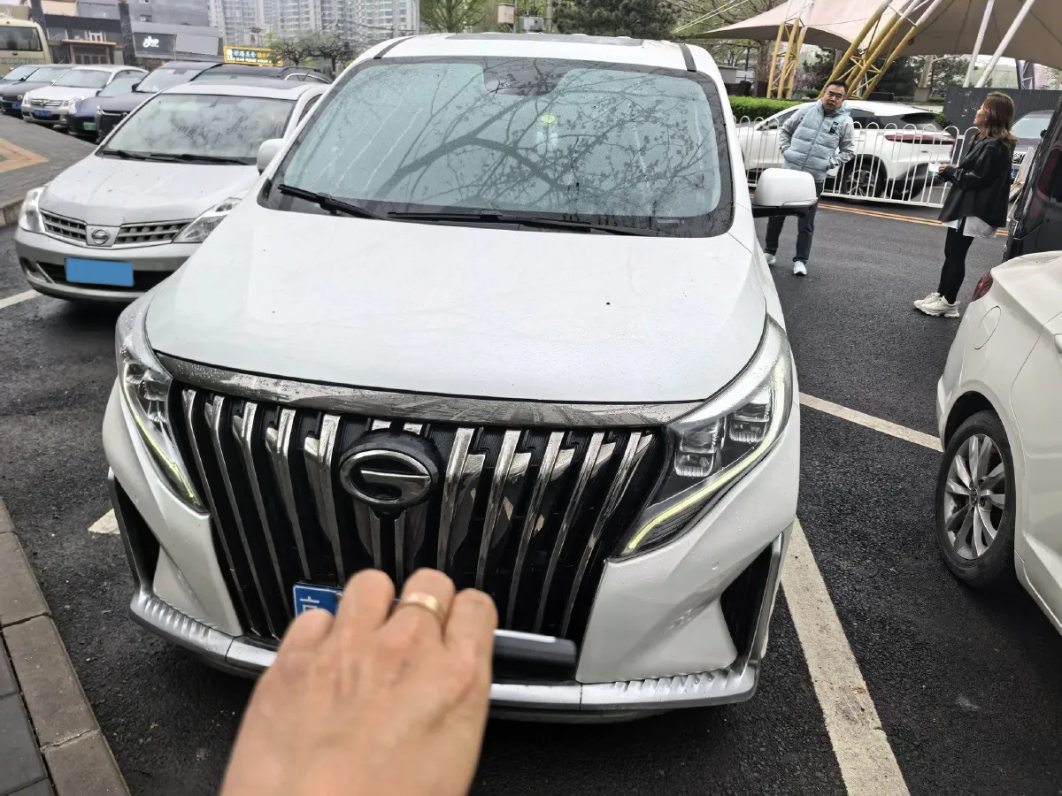 2021 GAC Trumpchi M8 2.0T 252HP L4 8AT,autocango,china used car exporter,china ev exporter,chinese used car exporter,chinese used ev exporter