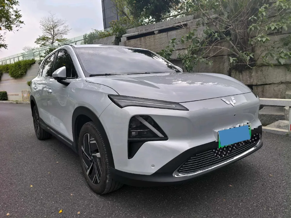 2024 WuLing XingGuangS 1.5L 106HP L4 E-CVT PHEV 20.5KWH,autocango,china used car exporter,china ev exporter,chinese used car exporter,chinese used ev exporter