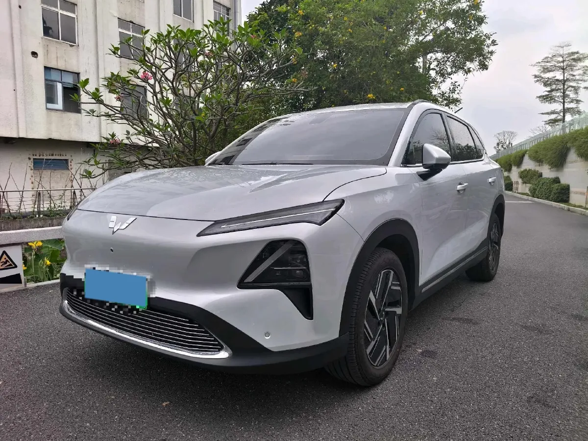 2024 WuLing XingGuangS 1.5L 106HP L4 E-CVT PHEV 20.5KWH,autocango,china used car exporter,china ev exporter,chinese used car exporter,chinese used ev exporter
