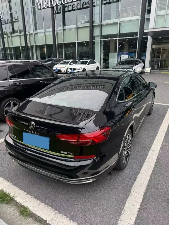 2020 Volkswagen Passat 2.0T 220HP L4 7DCT,autocango,china used car exporter,china ev exporter,chinese used car exporter,chinese used ev exporter