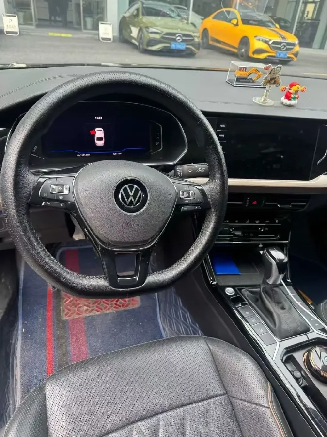 2020 Volkswagen Passat 2.0T 220HP L4 7DCT,autocango,china used car exporter,china ev exporter,chinese used car exporter,chinese used ev exporter