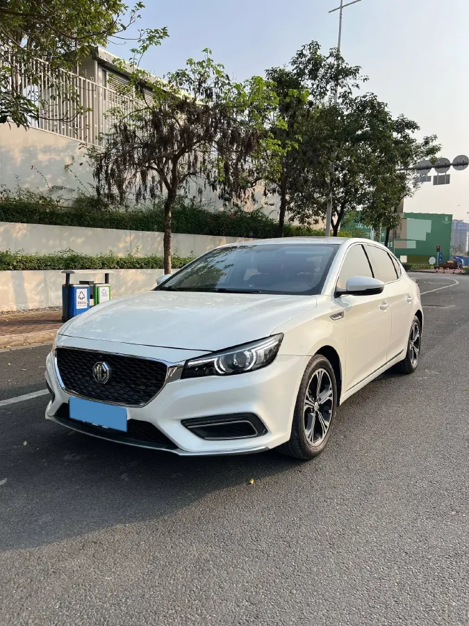 2019 MAXUS D60 1.5T 169HP L4 7DCT,autocango,china used car exporter,china ev exporter,chinese used car exporter,chinese used ev exporter