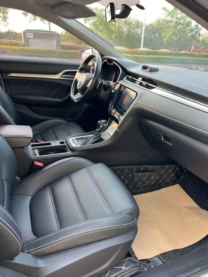 2019 MAXUS D60 1.5T 169HP L4 7DCT,autocango,china used car exporter,china ev exporter,chinese used car exporter,chinese used ev exporter