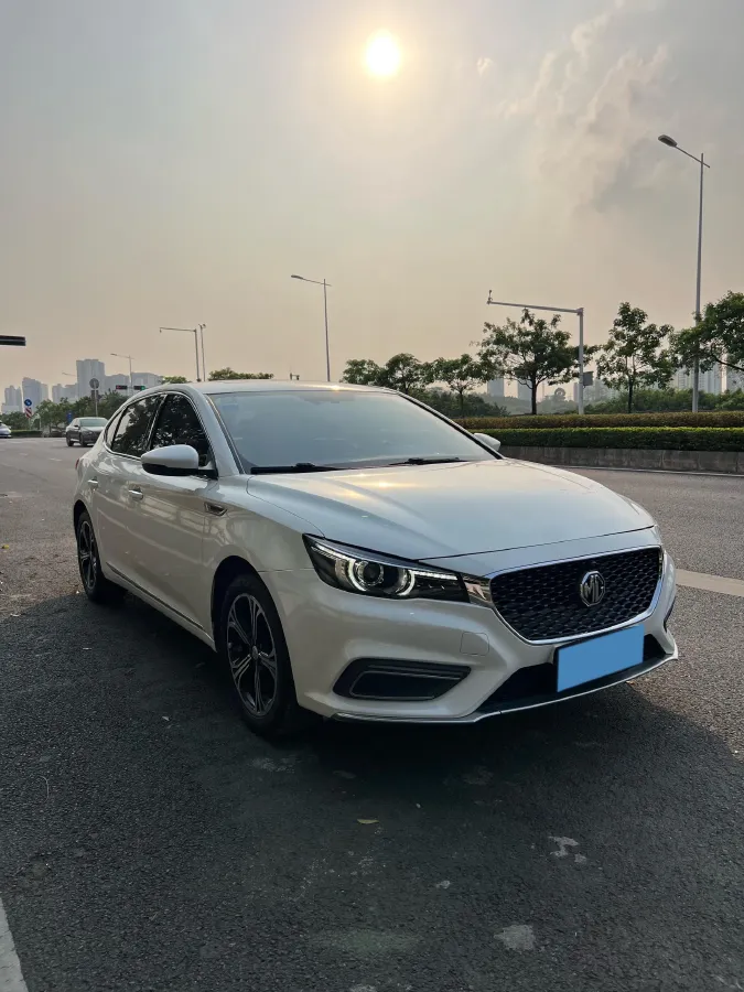 2019 MAXUS D60 1.5T 169HP L4 7DCT,autocango,china used car exporter,china ev exporter,chinese used car exporter,chinese used ev exporter