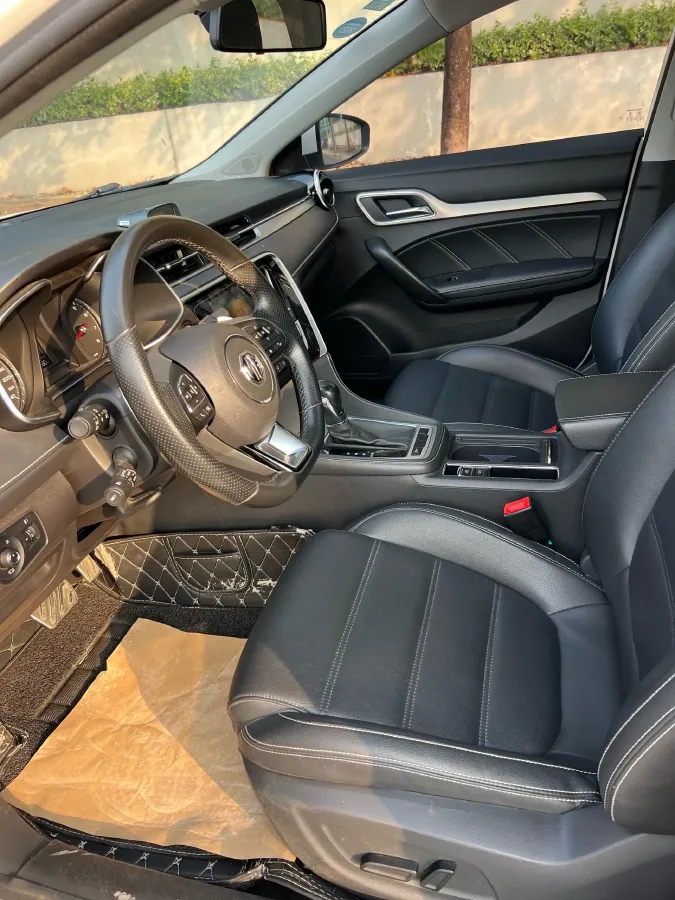 2019 MAXUS D60 1.5T 169HP L4 7DCT,autocango,china used car exporter,china ev exporter,chinese used car exporter,chinese used ev exporter