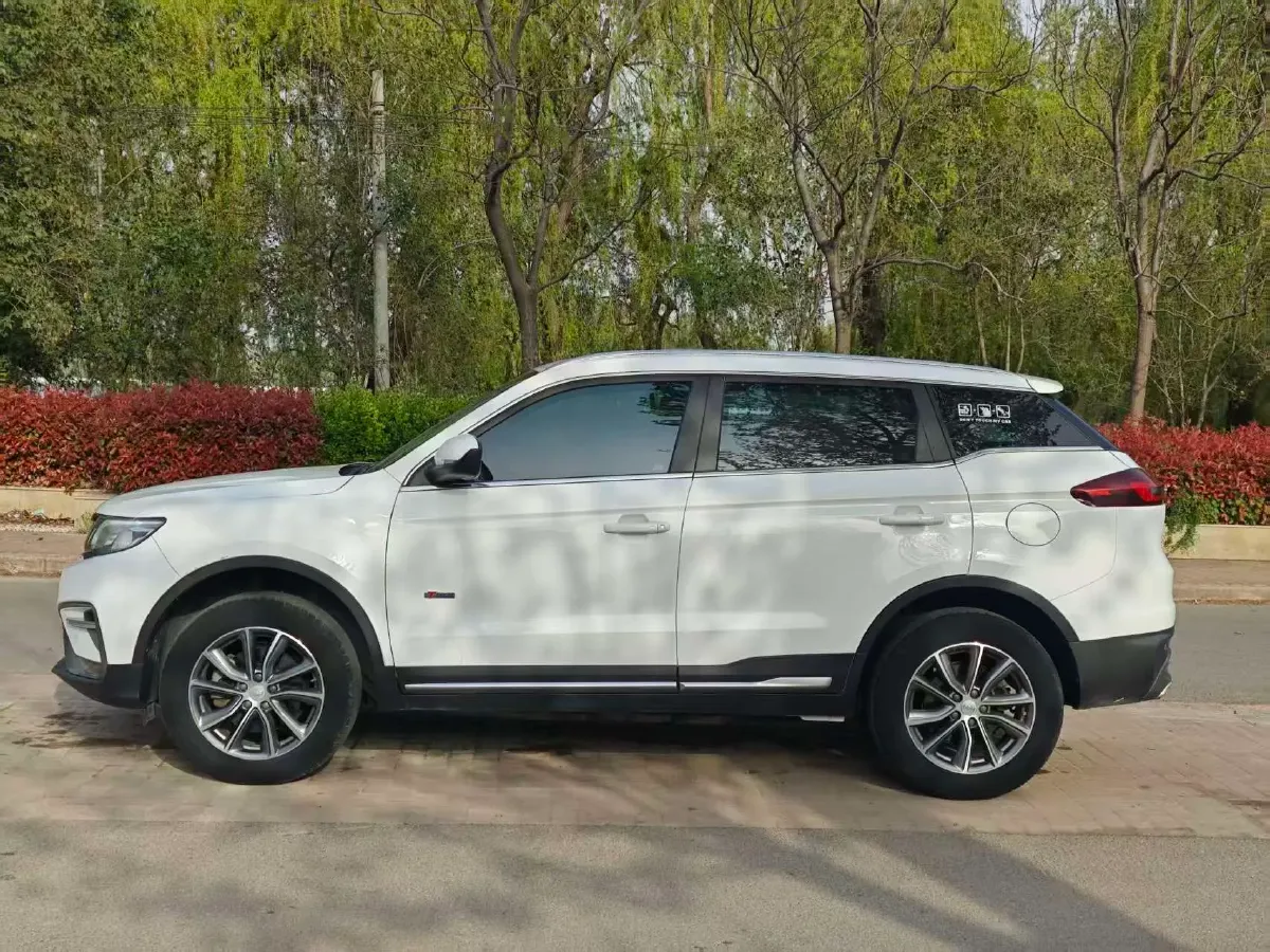 2020 Roewe i6 1.5T 169HP L4 7DCT,autocango,china used car exporter,china ev exporter,chinese used car exporter,chinese used ev exporter