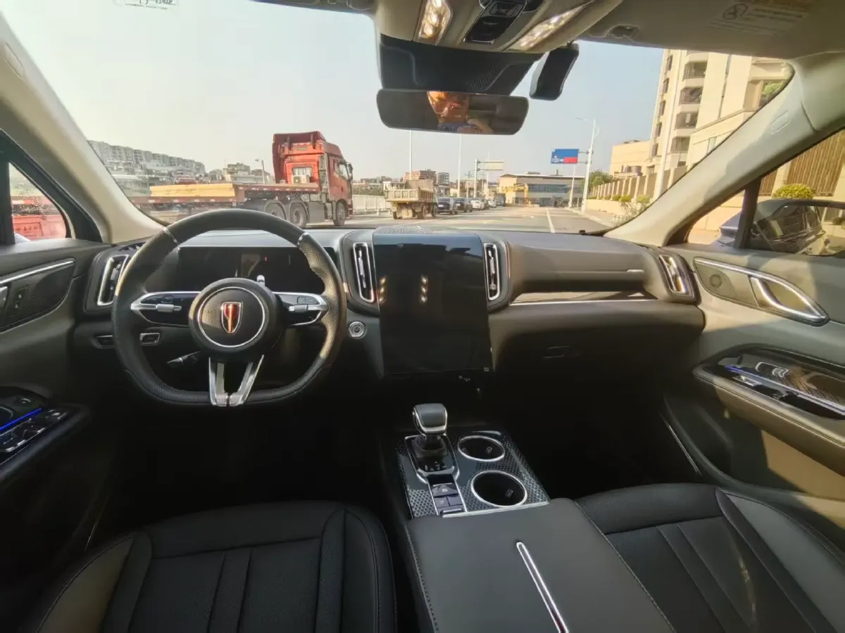 2023 HongQi HS3 1.5T 169HP L4 7DCT,autocango,china used car exporter,china ev exporter,chinese used car exporter,chinese used ev exporter