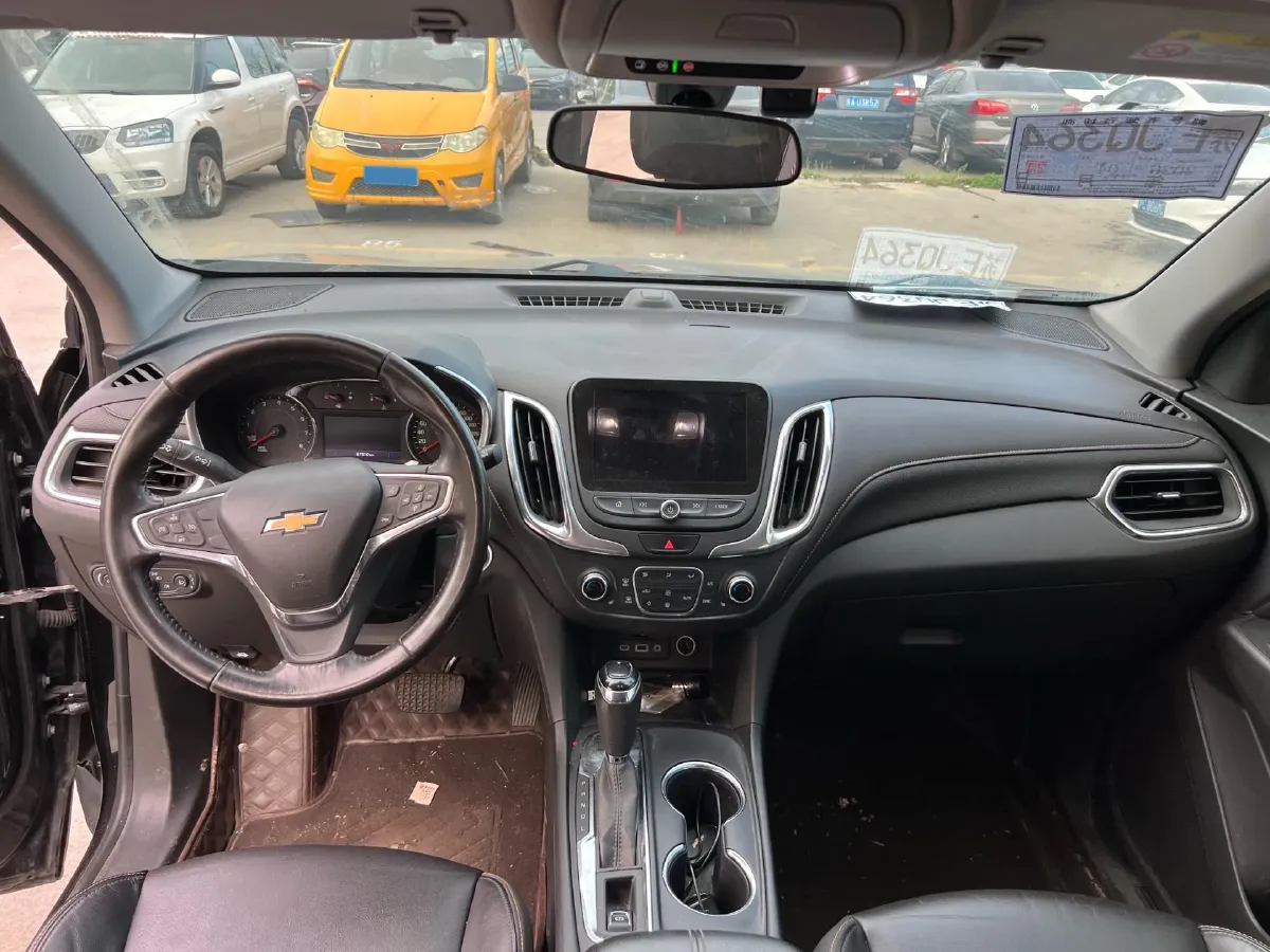 2019 Chevrolet Equinox 1.5T 180HP L4 6AT,autocango,china used car exporter,china ev exporter,chinese used car exporter,chinese used ev exporter