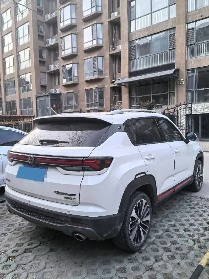 2021 ChangAn CS35 Plus 1.4T 160HP L4 7DCT,autocango,china used car exporter,china ev exporter,chinese used car exporter,chinese used ev exporter