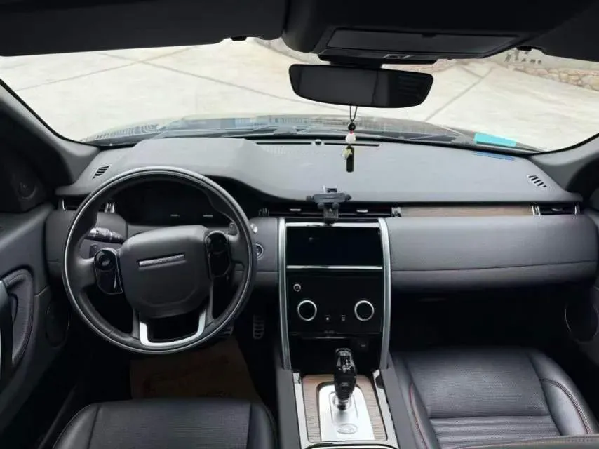 2021 Land Rover Discovery Sport 2.0T 249HP L4 9AT,autocango,china used car exporter,china ev exporter,chinese used car exporter,chinese used ev exporter